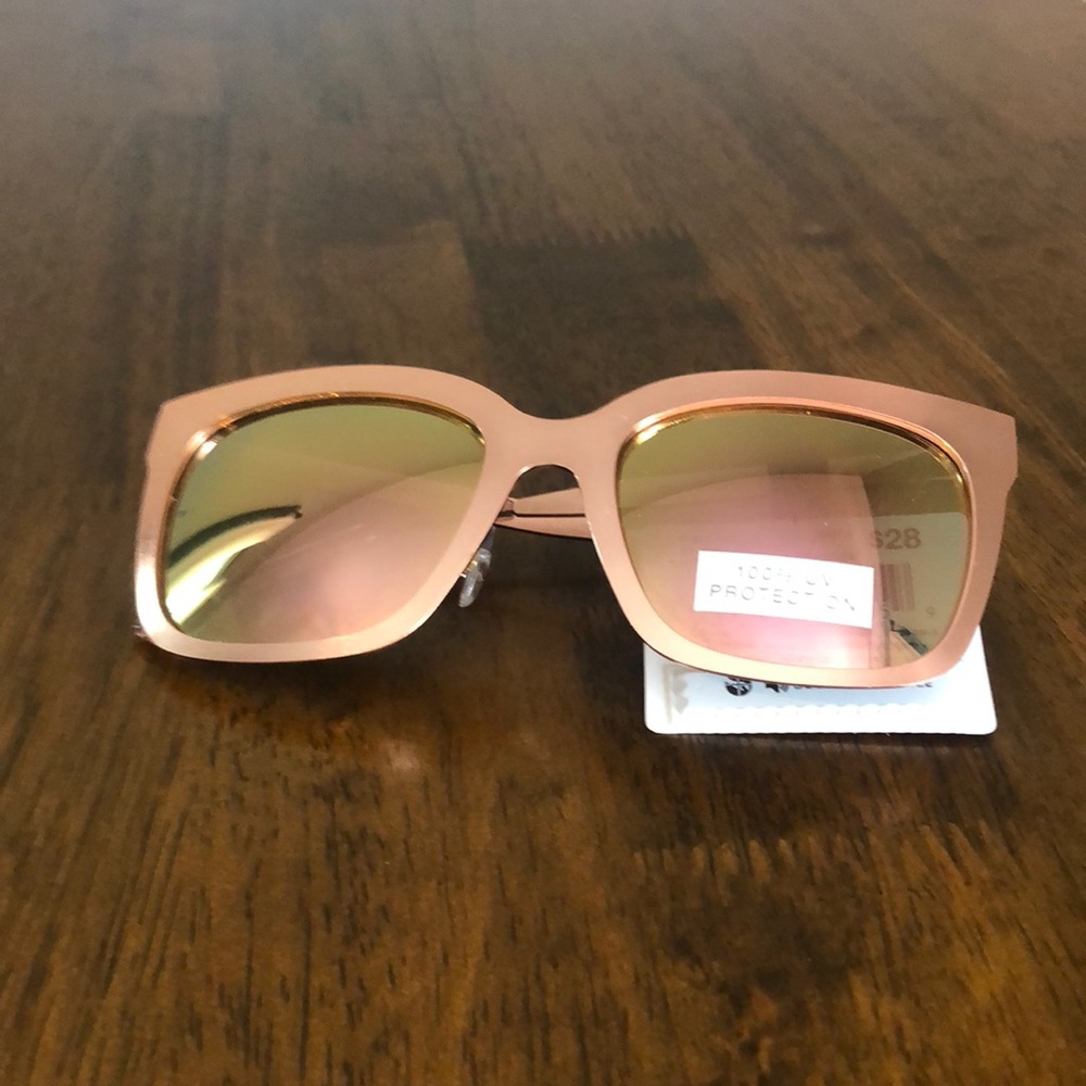 NWT Worthington Rose Gold Sunglasses